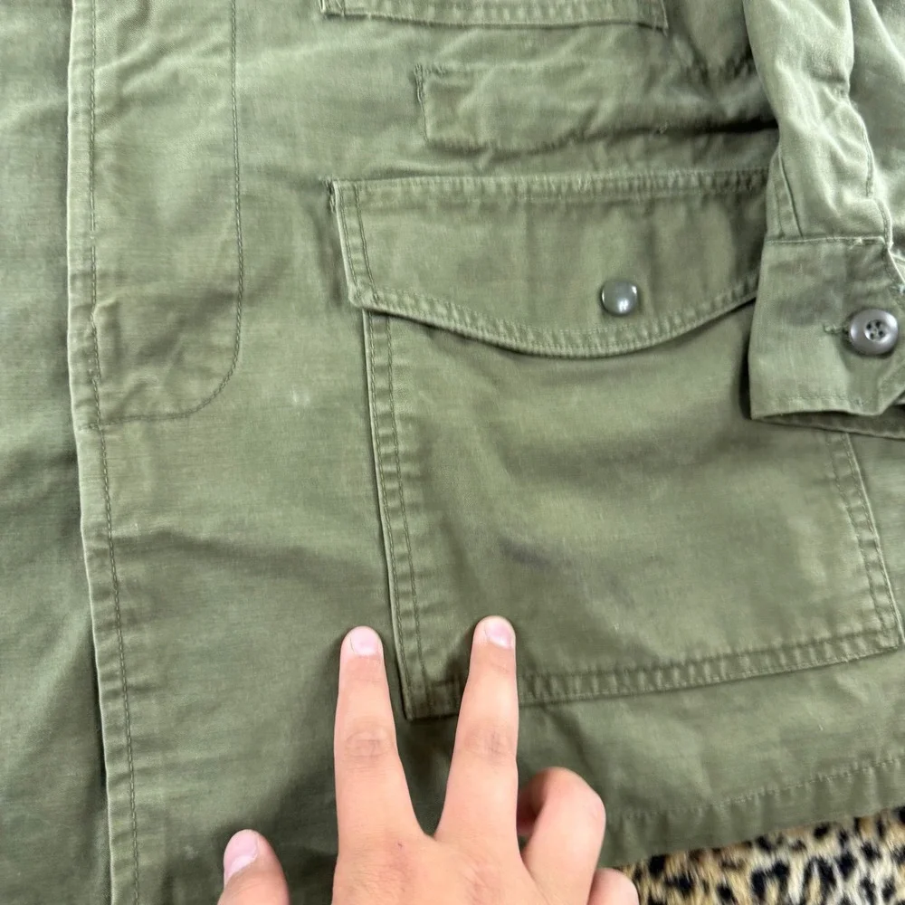 Vintage 1960s Vietnam War OG-107 Sateen Field Coat Medium Short Olive Green